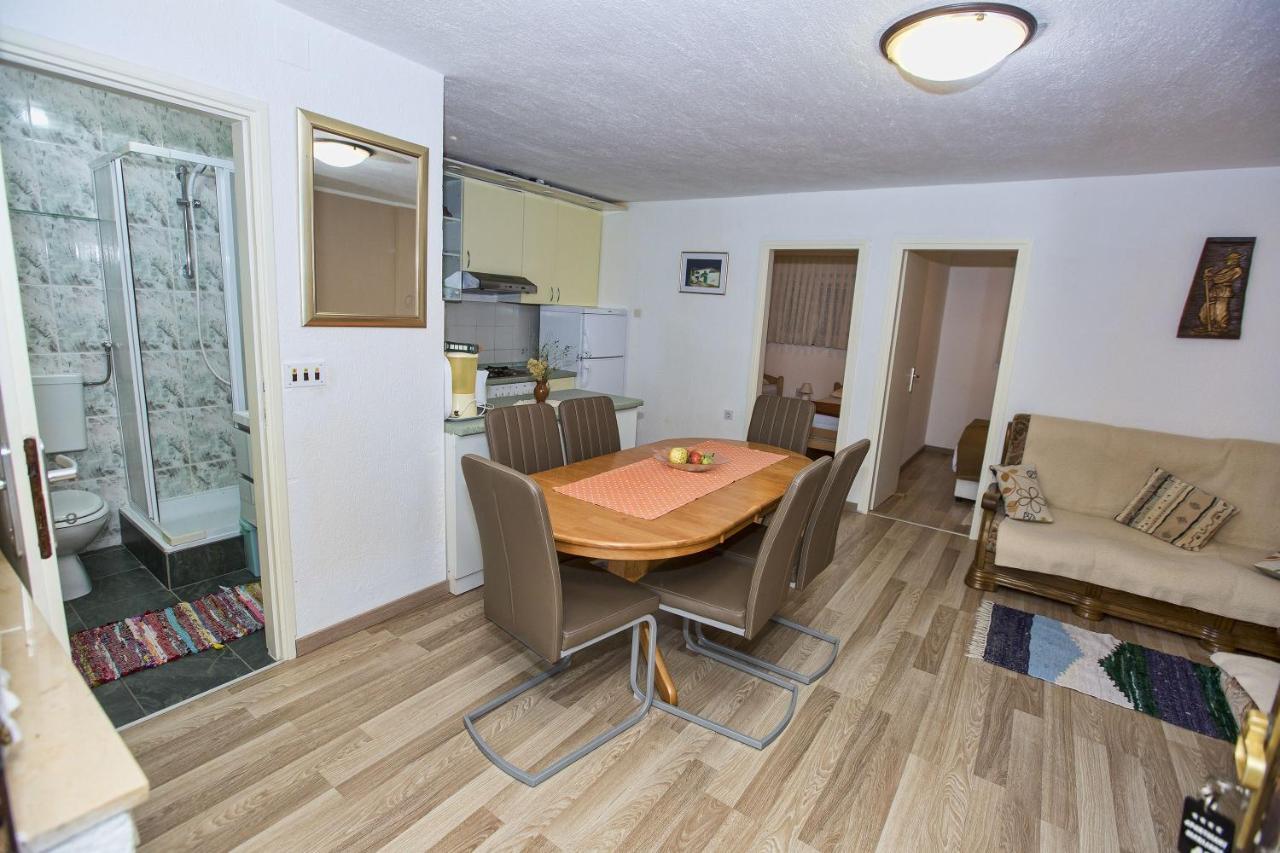 Apartmani Marijana 세사리카 외부 사진
