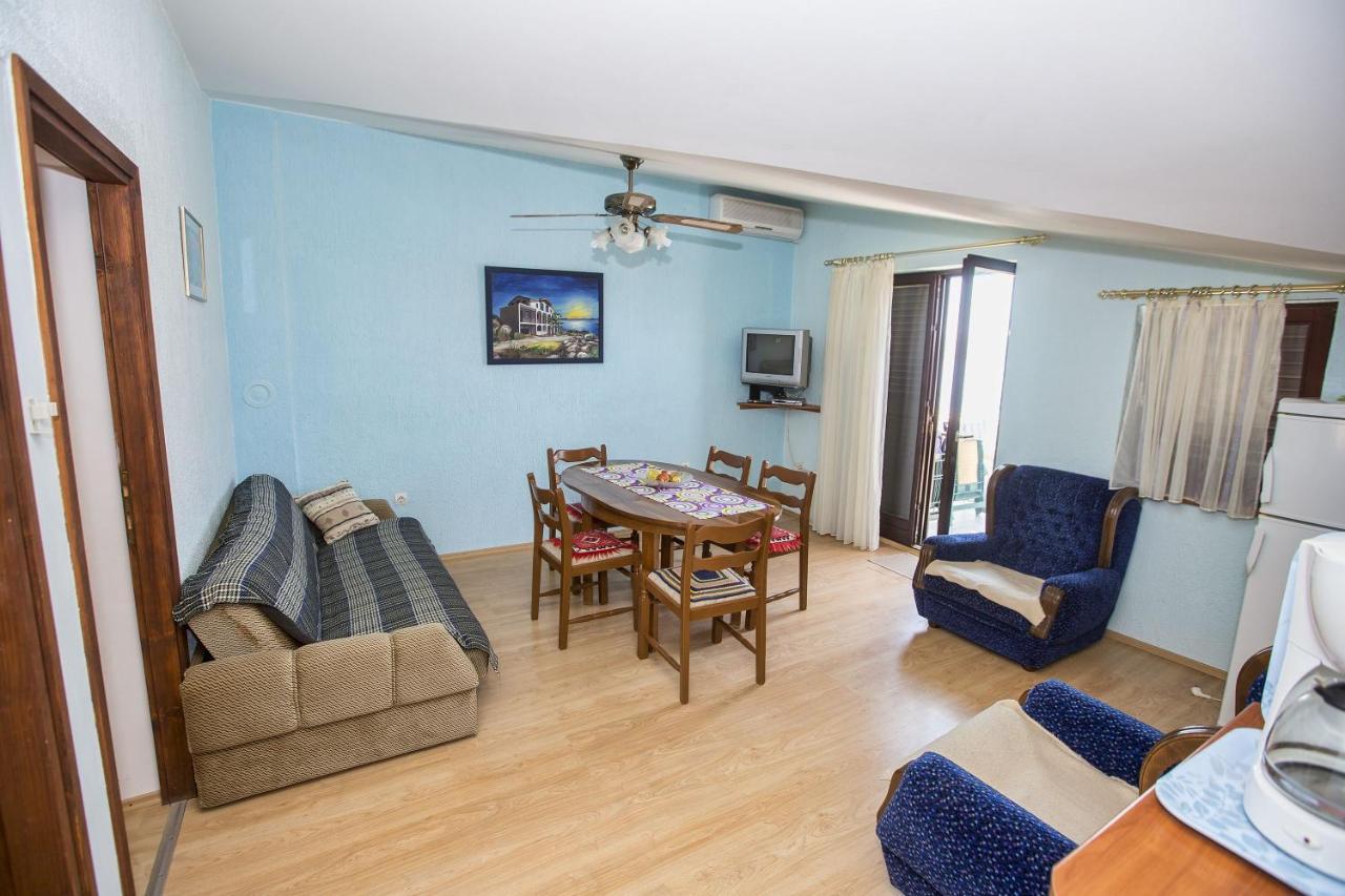 Apartmani Marijana 세사리카 외부 사진